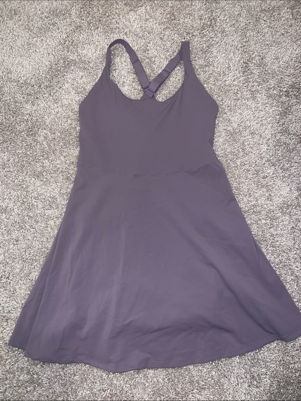 Sleeveless V-Neck A-Line Exercise Dress in Dusty Purple